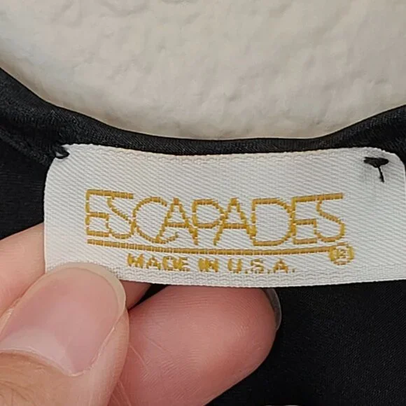 Escapades Top Women Large Black Satin Blouse Tank Embroidered Sleeveless Flowy - Picture 10 of 12